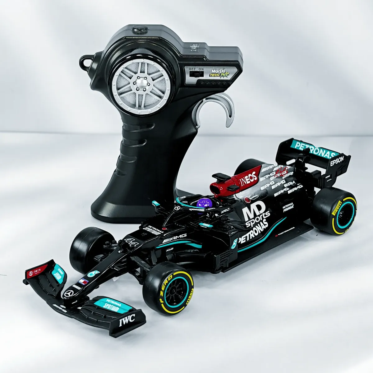 D_NQ_NP_2X_702538-MLC114493497797_072026-F.webp Auto A Control Remoto Mercedes Formula 1 W12 Hamilton 1:24 - Imagen 1