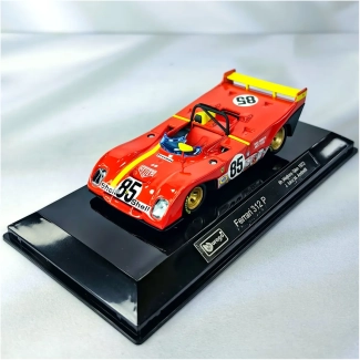 Ferrari 312 P 1972 - Burago Race 1:43 Caja Acrilica