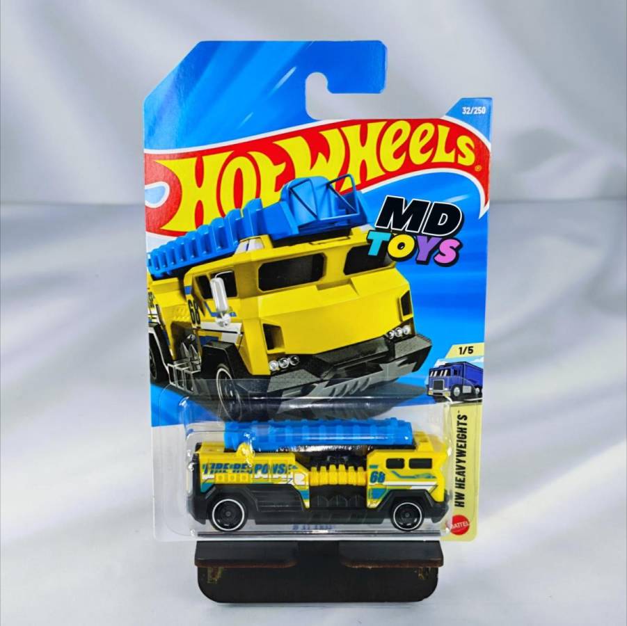 HW Fantasy - 5 Alarm 5 Alarm - Hotwheels Fantasy Heavyweights 1/5 Mattel - Imagen 1