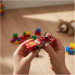 Rayo McQueen Cryptid Buster - Cars Premium Metalico Escala 1:55 Mattel - Imagen 4