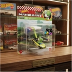 Yoshi Sport Coupé - Hotwheels Auto Mario Kart Con Alas 1:64 Mattel - Imagen 2