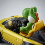 Yoshi Sport Coupé - Hotwheels Auto Mario Kart Con Alas 1:64 Mattel - Imagen 5
