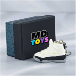 Llavero Zapatillas de Basket con Caja - Blanco/Negro