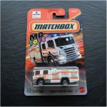 Scania P 360 Fire Truck Bomberos – Camion 16/125 Matchbox 1:64 Mattel - Imagen 2