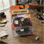 Ford Police Interceptor Utility - Auto Ford 75/125 Matchbox 1:64 Mattel - Imagen 2